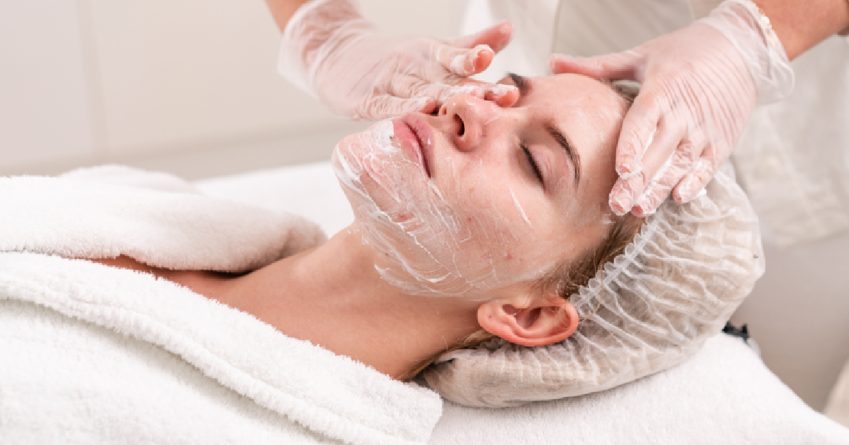 Soothing Facial Therapy For Acne Reduction And Skin Care in Downey, CA | True Bella Medical Aesthetics